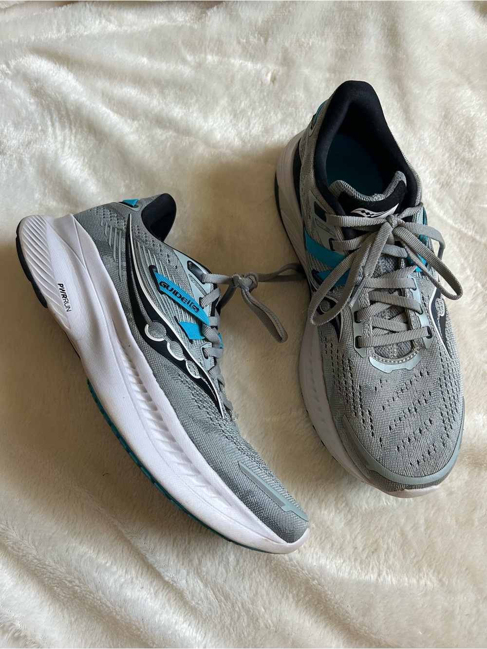 Saucony guide 16 gray white running sneakers men's 7.5